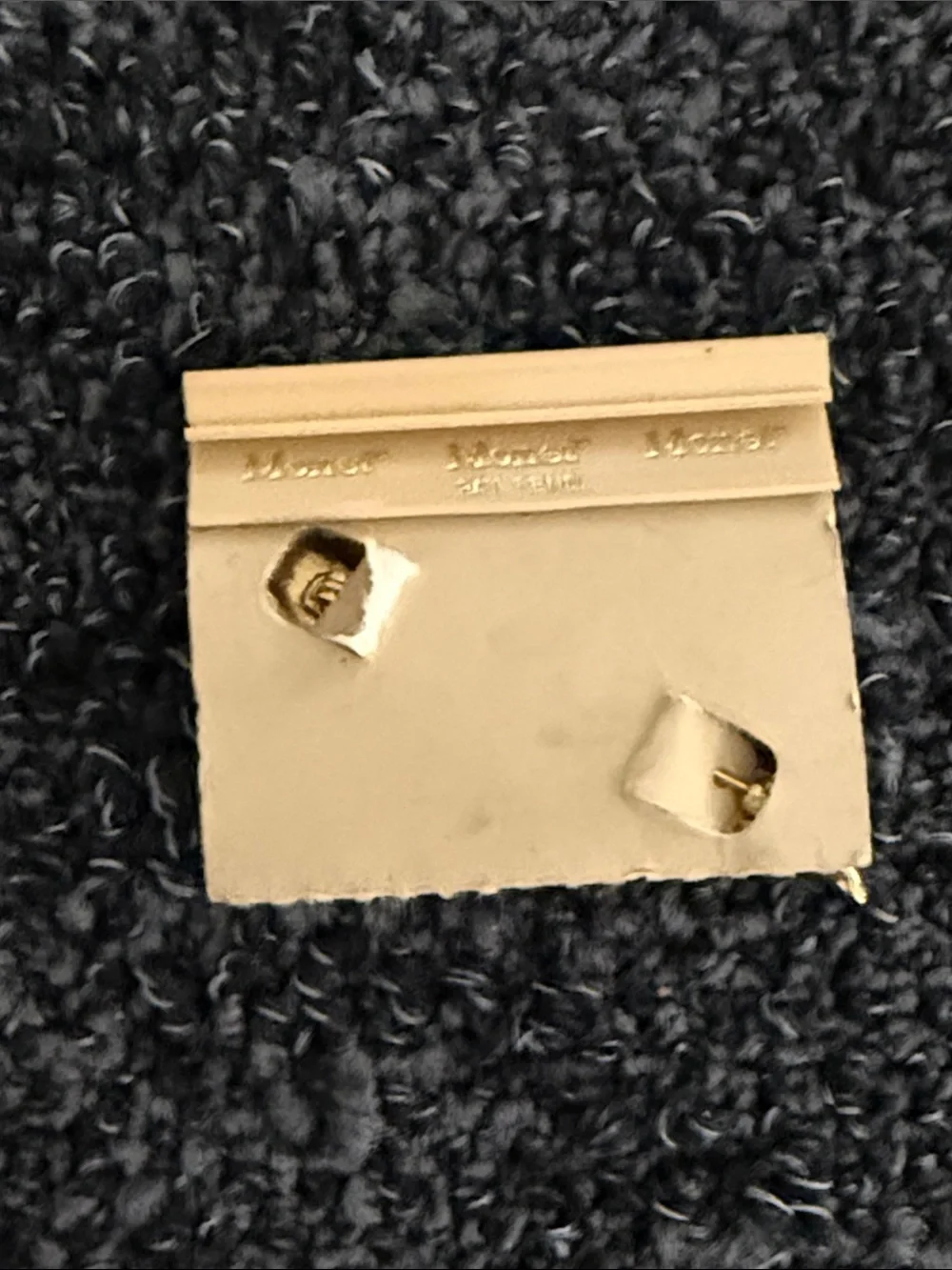 Monet branded gold